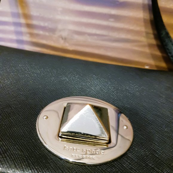 Trendy Kate Spade Black Saffiano Leather Turn-lock Crossbody Adjustable strap - Picture 7 of 13